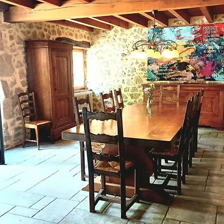 Vakantiehuis Maison Des Arts En Perigord Champs-Romain